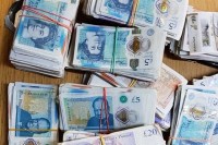 У покушају кријумчарења девиза спријечен је 50-годишњи држављанин Аустрије албанског поријекла.