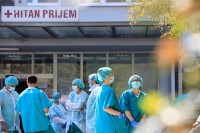 U posljednja 24 časa dva smrtna slučaja i 50 novozaraženih u Hrvatskoj