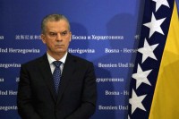 Fahrudin Radončić: Napraviti situaciju za deložaciju migranata