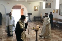 Епископ Јован служио литургију у Млаки