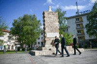 Положени вијенци на Тргу палих бораца.