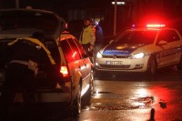 "Pežoom" sletio s puta i udario u ogradu dvorišta u Crkvini