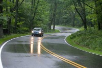 Мјестимично мокри коловози