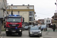 Gradiška: Automobil se zapalio na šumskom putu, vatra se proširila na šumu u Mašićima