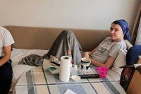 Kозарска Дубица: Полицијски службеници помажу у лијечењу младе суграђанке