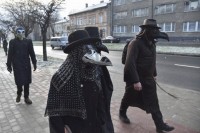 Policija u potrazi za "ljekarom koji liječi kugu iz 17. vijeka"