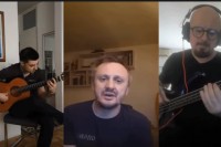 Dino Šaran u pratnji Boška Jovića i Marija Rašića izveo Dedićevu "Kuću pored mora"