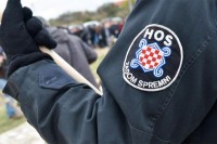Stručnjaci: Ustav zabranjuje poklič “za dom spremni”