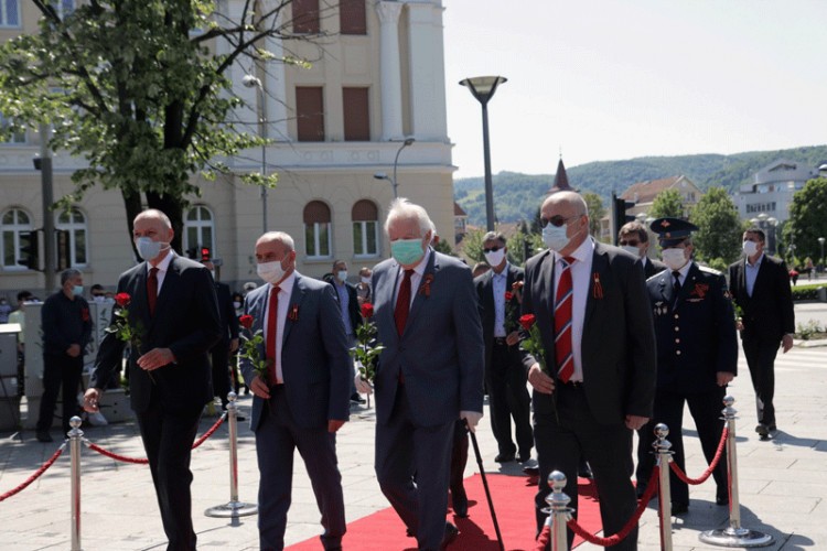 Dan pobjede nad fašizmom obilježen je danas širom Republike Srpske.