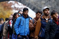 Zabilježeno više od 200 napada migranata na srpske povratnike u FBiH