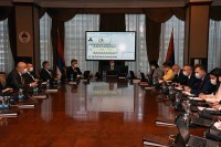 Vlada Srpske: Pomoć preduzetnicima i firmama koji su imali pad prihoda u aprilu