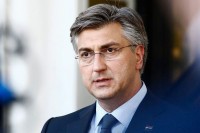 Zagreb čini sve da osnaži položaj Hrvata u BiH - ključna ravnopravnost