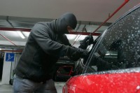 Policiji lani prijavljena 101 krađa automobila: Lopovi bez “čupalica” ne kreću u akciju