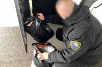 UIO: Oduzeta veća količina raznih proizvoda vrijednih 35.000 KM