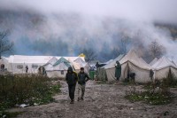 IOM jedno, policija drugo: Stotine migranata iz Sarajeva preko Banjaluke dolazi u Bihać