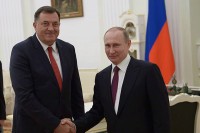Dodik će, na poziv Putina, prisustvovati Paradi pobjede u Moskvi 24. juna