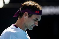 Federer ponovo operisan