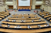 Zakon o sudijama Ustavnog suda vraćen na komisijsko razmatranje
