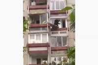 Policajac spasio dijete koje je bilo samo u stanu u Sarajevu