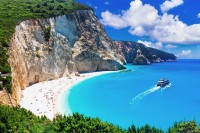 Prvi srpski turisti na Lefkadi: "Govorili su nam da nema šanse da stignemo. Kao u karantinu smo"