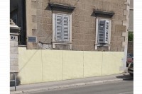 Prekrečen grafit sa morbidnom porukom Đokoviću