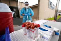 Virsom korona zaraženo još 68 ljudi u FBiH, preminula žena iz Lukavca
