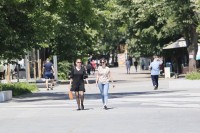 Сутра до 36 степени целзијусових
