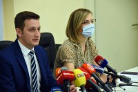 Novozaraženo 16 osoba, jedna preminula, poštovati mjere zaštite