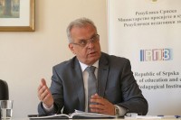 Damjanović: Opasne namjere kantonalnih vlasti da učenike uče o “genocidu”