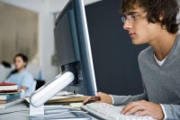 Истраживање ФПН о процесу учења на даљину: Комбинација класичне и дигиталне наставе најбоља опција