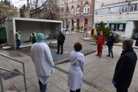 Nezadovoljni statusom medicinari Kantona Sarajevo se povukli sa trijažnih punktova