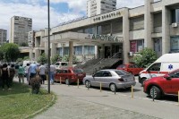 Evakuisan Dom zdravlja u Tuzli zbog dojave o eksplozivnoj napravi