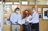 Представници ЕРС-а и СЕТ-а посјетили управу најстаријег дневног листа у Српској: Захвалница "Гласу" за изузетну сарадњу