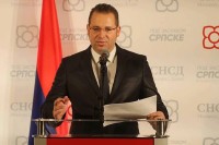 Kovačević: SNSD blizak sa "Srbskom časti" koliko i Mektić sa zdravim razumom