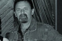 Новинар Душан Стојановић изгубио битку с короном