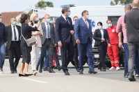 Вучић у обиласку УКЦ-а Српске