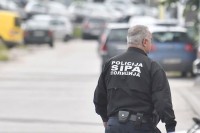 Komandir policijske stanice uhapšen jer je zbog komentara na "Fejsbuku" naredio hapšenje mimo zakona