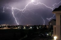 Данас и сутра на снази упозорење због грмљавине