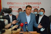 Dodik: Samo konsenzusom rješavati status stvaralaca
