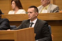 Lukač: MUP podržava inicijative protiv terorizma, ali ne na uštrb ljudskih prava