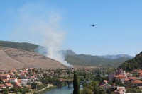 Током гашења пожара код Требиња одјекнуло 20 експлозија