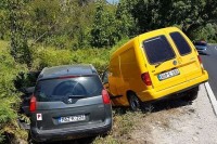 Tri osobe povrijeđene u saobraćajnoj nesreći kod Mostara
