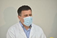Đajić: Na respiratorima mnogo mladih, kapaciteti u kovid bolnici skoro popunjeni