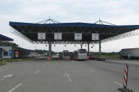 Привремена обустава саобраћаја на граничном прелазу на Рачи