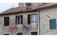 Hrvatska zastava osvanula u Kotoru na dan "Oluje"