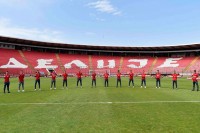Zvezda potpisala ugovore sa 17 mladih fudbalera