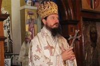 Episkop Sergije: Milošević ne može opraštati u ime onih koje je Hrvatska zavila u crno