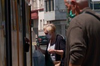 Troje preminulo u FBiH, broj novozaraženih i dalje visok