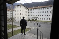 Virusom korona zaražena dva zatvorenika u KPZ Foča