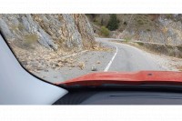 Стање на путевима: Могући одрони на дионицама које пролазе кроз усјеке